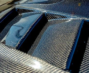 The Power Duo: Carbon Fiber and Epoxy Resin – What They Are and Why You Should Use Them Together - TRUE COMPOSITES